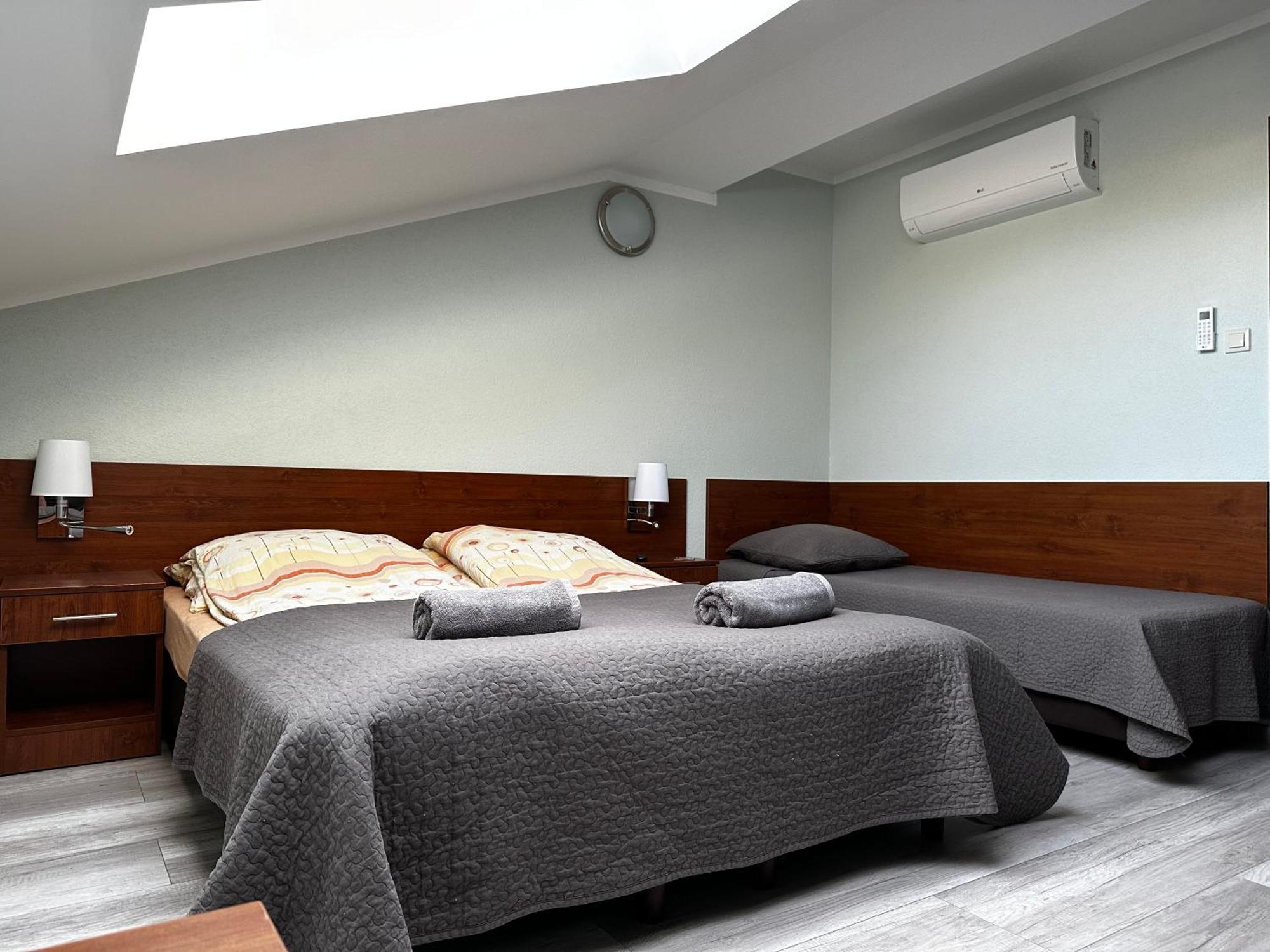 Apartament Serwis Krasków Εξωτερικό φωτογραφία